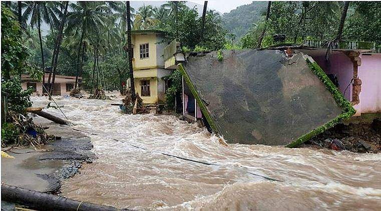 തീവ്ര മഴയ്ക്ക് സാധ്യത ; വിവിധ ജില്ലകളിലെ റെഡ് അലര്‍ട്ട് നീട്ടി