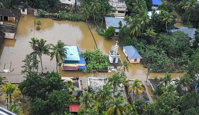 നവകേരള നിര്മ്മാണത്തിന് കൈത്താങ്ങുമായി ലോകബാങ്കും എഡിബിയും ; മധ്യകാല വായ്പ നല്കാന് തയ്യാര്