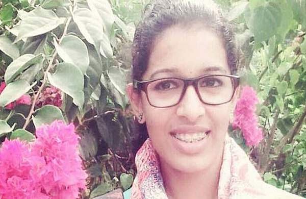 ജസ്‌ന കട്ടപ്പന ധ്യാനകേന്ദ്രത്തില്‍ പ്രാര്‍ത്ഥിച്ചതായി വിവരം; മുണ്ടക്കയം ബസ് സ്റ്റാന്‍ഡുമായി കൂട്ടിയോജിപ്പിക്കാനാകുമോയെന്ന് പരിശോധിച്ച്  പൊലീസ് 