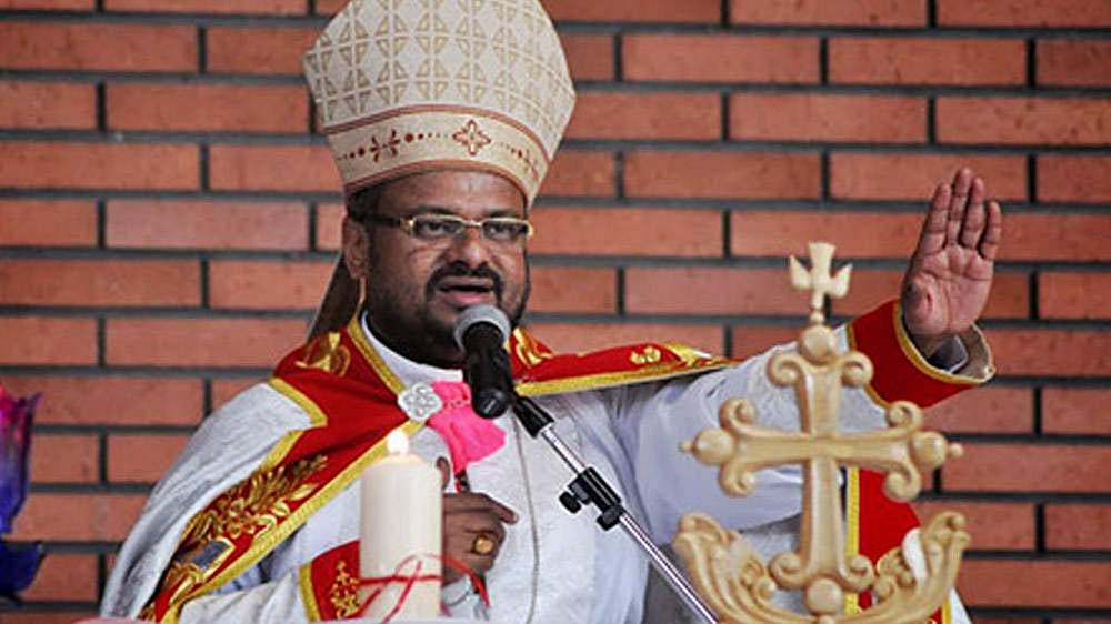 മാര്‍പാപ്പയ്ക്ക് ജലന്ധര്‍ ബിഷപ്പിന്റെ കത്ത്; ഭരണ ചുമതലയില്‍ നിന്നും വിട്ടുനില്‍ക്കാന്‍ അനുമതി വേണം