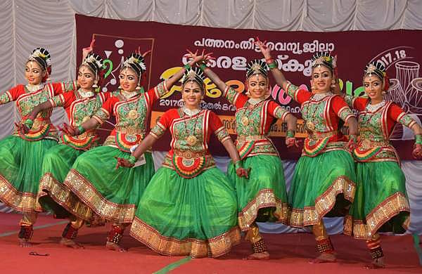 കലോത്സവം ആലപ്പുഴയില്‍ തന്നെ; എല്‍പി, യുപി മത്സരങ്ങള്‍ സ്‌കൂള്‍ തലത്തില്‍ മാത്രം