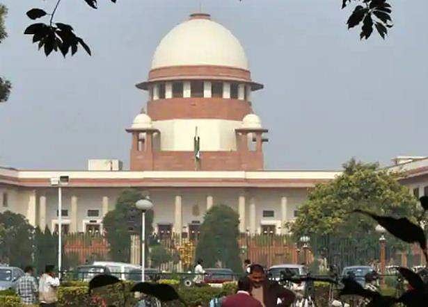 കോടതി കളിസ്ഥലമല്ല; ആദായ നികുതി വകുപ്പ് കാര്യ ഗൗരവത്തോടെ പെരുമാറണമെന്ന് സുപ്രിം കോടതി