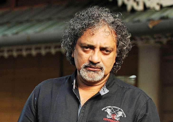 സഹായം അഭ്യര്‍ത്ഥിച്ചതിന് താഴെ പരിഹാസം; എന്തൊരു മനുഷ്യനാടോ താനെന്ന് ജോയ് മാത്യു