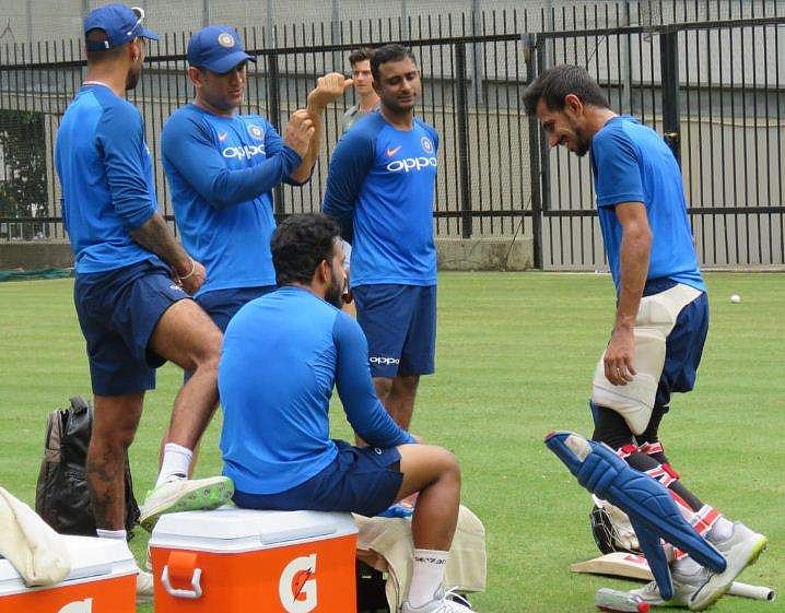 ഇന്ത്യയെ കാത്ത് ഏകദിന പരമ്പരയെന്ന ചരിത്രം നേട്ടം; മാനം കാക്കാൻ ഓസ്ട്രേലിയ; മൂന്നാം ഏകദിനം ഇന്ന്