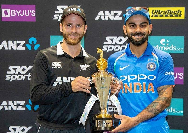 നേപ്പിയര്‍ ഏകദിനം; ന്യൂസിലന്‍ഡിന് ടോസ്, ബാറ്റിങ് തുടങ്ങി