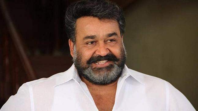 ആനക്കൊമ്പ് കൈവശം വച്ച കേസില്‍ മോഹന്‍ലാലിന് ഹൈക്കോടതി നോട്ടീസ്