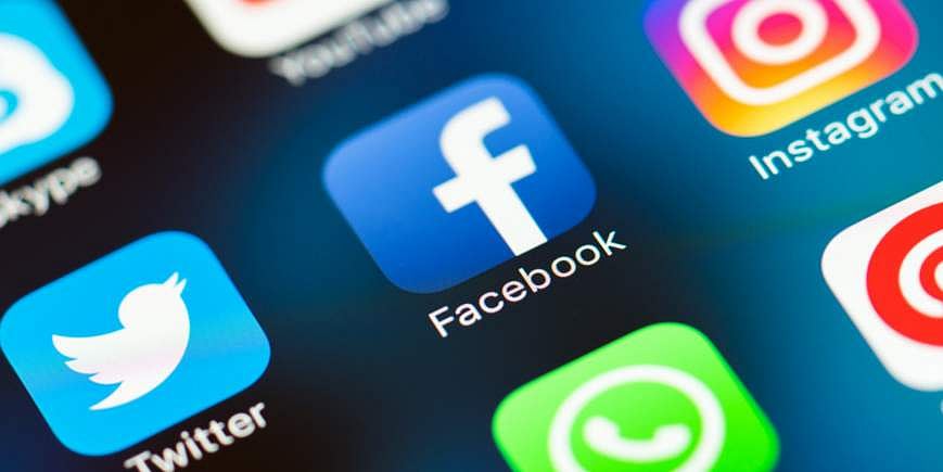ഭാവിയില്‍ വാട്ട്‌സ് ആപ്പ്, ഫെയ്‌സ്ബുക്ക് ഉപയോഗം ചെലവേറിയതാകാം: ലൈസന്‍സ് ഉള്‍പ്പെടെയുളള നിയന്ത്രണങ്ങള്‍ക്ക് ഒരുങ്ങി ട്രായി