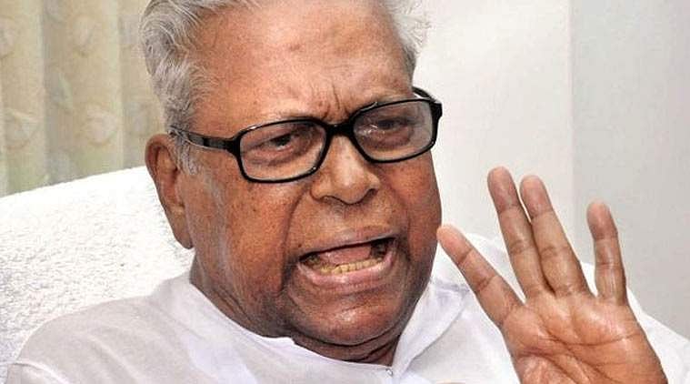 സംവരണം ഒരു സാമ്പത്തിക പദ്ധതിയല്ല; സിപിഎം നിലപാട് തളളി വി എസ്