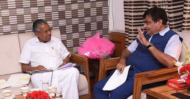 'മുഖ്യമന്ത്രിയെ നാല് തവണ വിളിച്ചുവരുത്തിയതില്‍ ലജ്ജിക്കുന്നു; ബുള്‍ഡോസര്‍ കയറ്റിയിറക്കിയാലേ പഠിക്കുകയുള്ളു'; ദേശീയ പാത അതോറിറ്റി ഉദ്യോഗസ്ഥര്‍ക്ക് നിതിന്‍ ഗഡ്കരിയുടെ ശകാരം