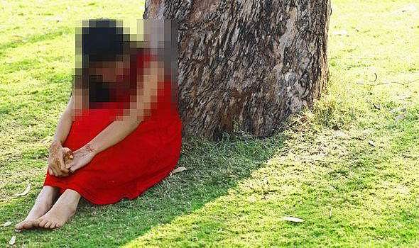 'പത്താം ക്ലാസുകാരിയെ  ഏല്‍പ്പിച്ച് അമ്മ പുറത്തുപോയി, എന്റെയുള്ളില്‍ സാത്താന്‍ കയറി; ലൈംഗിക ചൂഷണത്തെ പറ്റി അവള്‍ അലറി വിളിച്ചു പറഞ്ഞു; ദാരുണം; കുറിപ്പ് വൈറല്‍