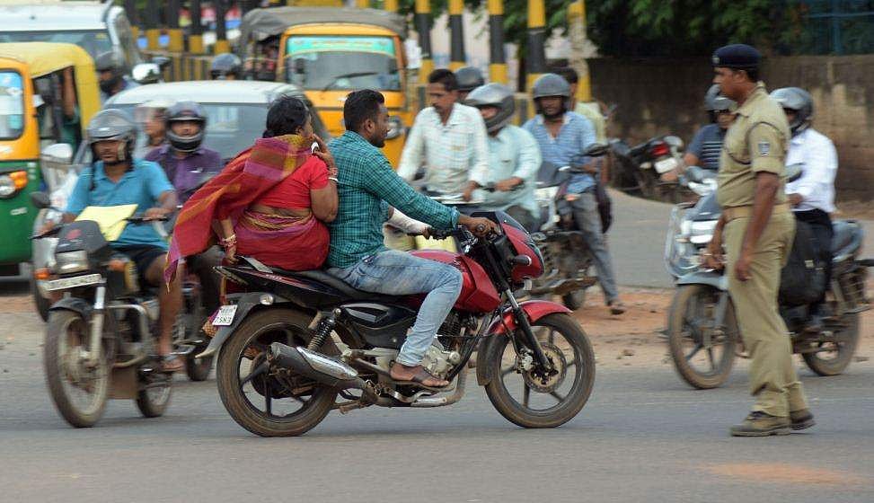 സീറ്റ് ബെല്‍റ്റും ഹെല്‍മറ്റും ധരിക്കാത്തതിന് പിഴ പകുതിയാക്കി ; ഭേദഗതിക്ക് അംഗീകാരം