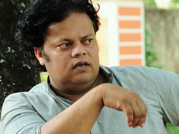 'നന്ദി സാര്... നിങ്ങളെപ്പോലുള്ള ദൈവങ്ങളുള്ളത് കൊണ്ടാണ് ഞങ്ങളിന്ന് ജീവിച്ചിരിക്കുന്നത്...'; സര്ക്കാര് ആശുപത്രിയിലെ അനുഭവം വിവരിച്ച് അനൂപ് ചന്ദ്രന് (വീഡിയോ)