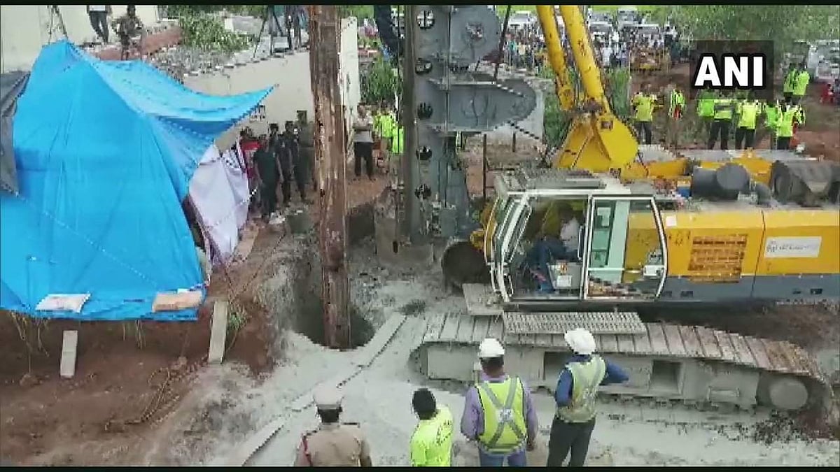 ആദ്യം വീണത് 26 അടി താഴ്ചയിലേക്ക്; രക്ഷാപ്രവര്‍ത്തനത്തിനിടെ അത് നൂറടിയായി; പ്രതീക്ഷയറ്റത് തിങ്കളാഴ്ച അര്‍ധരാത്രി