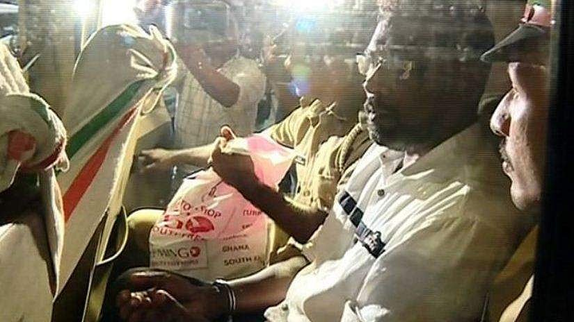 200 കോടിയുടെ മയക്കുമരുന്ന് കൊച്ചിയില്‍ നിന്ന് കടത്താന്‍ ശ്രമം; മുഖ്യ പ്രതി അലി പിടിയില്‍