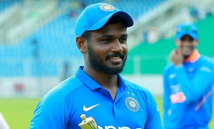 വീണ്ടും നിരാശപ്പെടുത്തി സഞ്ജു, അടിച്ചു കളിച്ച് തുടങ്ങവെ വീണു; കേരളത്തെ തുണച്ചത് ഉത്തപ്പയുടെ തകര്പ്പന് കളി