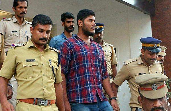 യുഎപിഎ ചുമത്തിയതില്‍ ഇടപെടേണ്ടെന്ന് സിപിഎം തീരുമാനം ; അലനും താഹയ്ക്കും മാവോയിസ്റ്റ് ബന്ധമെന്ന് കോഴിക്കോട് ജില്ലാകമ്മിറ്റി