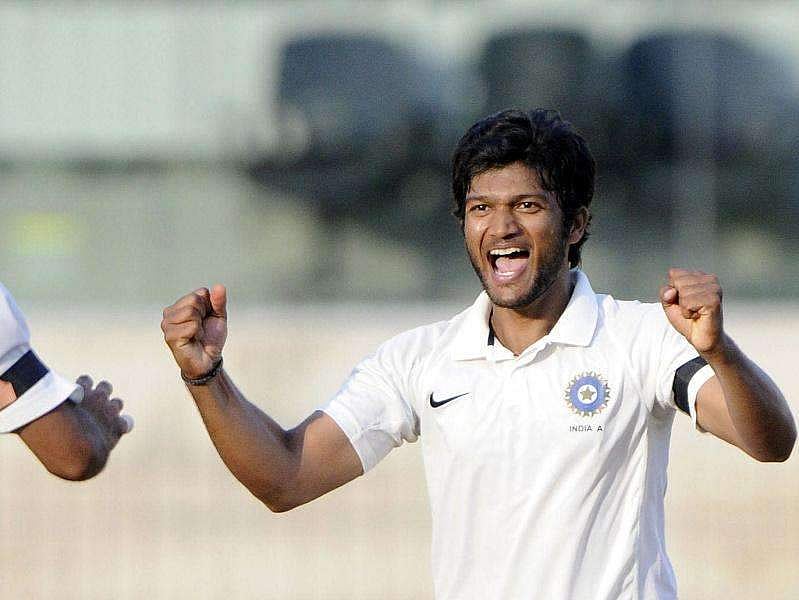 രഞ്ജിയില് കേരളം ഇന്നിങ്സ് ജയത്തിലേക്ക്? ഡല്ഹിയെ തകര്ത്തിടുന്നു