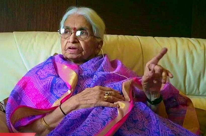 'എന്നെന്നും ഓര്‍ക്കപ്പെടാന്‍ ആയിരക്കണക്കിനു പാട്ടുകളൊന്നും വേണ്ട'- ആരായിരുന്നു ദേവരാജന്‍ മാസ്റ്ററുടെ പ്രിയ ഗായിക?