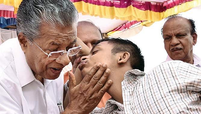 എന്ഡോസള്ഫാന് ദുരിതബാധിതരുടെ കടബാധ്യതകള് എഴുതിതള്ളും
