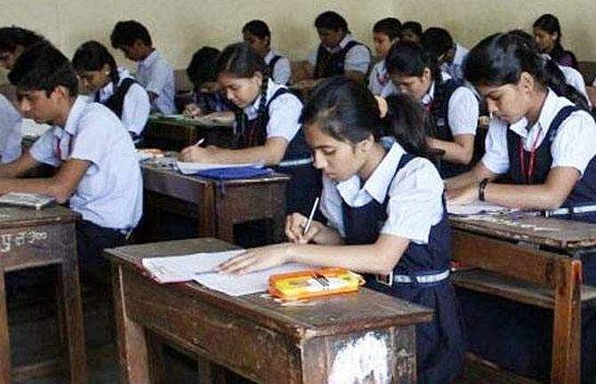 10, +2 പരീക്ഷ എഴുതുന്നവരുടെ മാതാപിതാക്കളുടെ ശ്രദ്ധയ്ക്ക് ; നിര്‍ദേശങ്ങളുമായി സിബിഎസ്ഇ