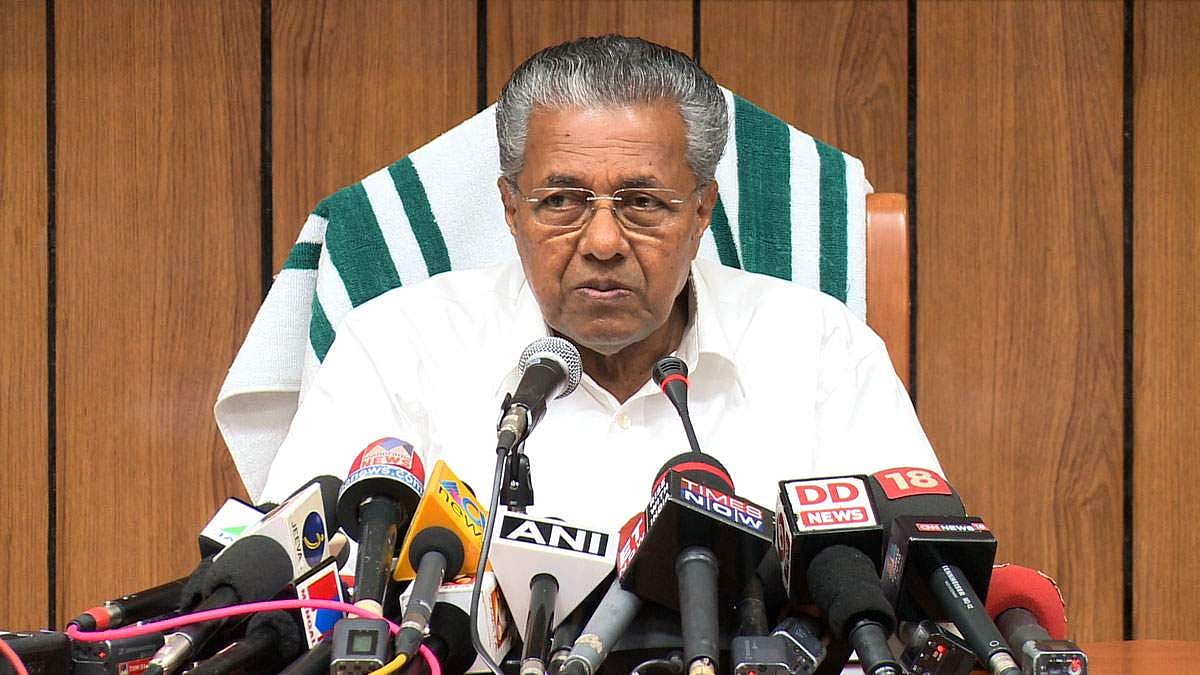 എന്തെങ്കിലും ചോദിക്കുന്നെങ്കില്‍ ഇപ്പോള്‍ മുന്നോട്ടുവരണം;പിന്നീട് വഴിയില്‍ തടഞ്ഞ് നിര്‍ത്തരുത്: മാധ്യമപ്രവര്‍ത്തകരോട് മുഖ്യമന്ത്രി