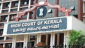 മിന്നല്‍ ഹര്‍ത്താല്‍ പ്രഖ്യാപനം ക്രിമിനല്‍ കുറ്റം, ഡീന്‍ കുര്യാക്കോസിന് കോടതിയലക്ഷ്യ നോട്ടീസ്; പൊതുഗതാഗതം പുനഃസ്ഥാപിക്കണം 