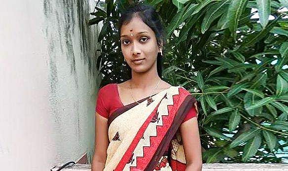 വിവാഹാഭ്യർഥന നിരസിച്ചു; സ്കൂൾ അധ്യാപികയെ ക്ലാസ് മുറിയിലിട്ട് വെട്ടിക്കൊന്നു