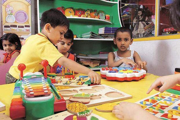 ഇനി കുഞ്ഞുങ്ങളെയും കൊണ്ട് ഓഫിസില്‍ പോവാം, അമ്മമാര്‍ക്ക് ആശ്വാസമായി സര്‍ക്കാരിന്റെ പുതിയ പദ്ധതി 