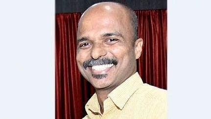 കൊച്ചിയില്‍ ബാങ്ക് കെട്ടിടത്തിന്റെ മുകളില്‍ നിന്ന് ചാടി യൂണിയന്‍ നേതാവ് ആത്മഹത്യ ചെയ്തു