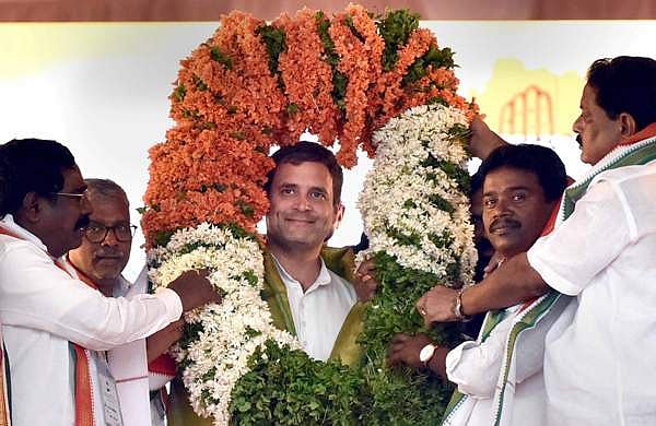 രാഹുല് ഗാന്ധി വയനാട്ടില് മത്സരിക്കണം: കെപിസിസി; സിദ്ദിഖ് പിന്മാറാന് സന്നദ്ധനെന്ന് ഉമ്മന് ചാണ്ടി