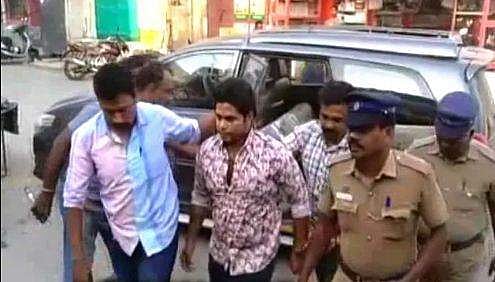 200ലധികം യുവതികളുടെ പീഡനദൃശ്യങ്ങള്‍ മൊബൈലില്‍, ബ്ലാക്ക് മെയില്‍, ഞെട്ടല്‍; പൊളളാച്ചി പീഡനക്കേസ് സിബിഐക്ക് 