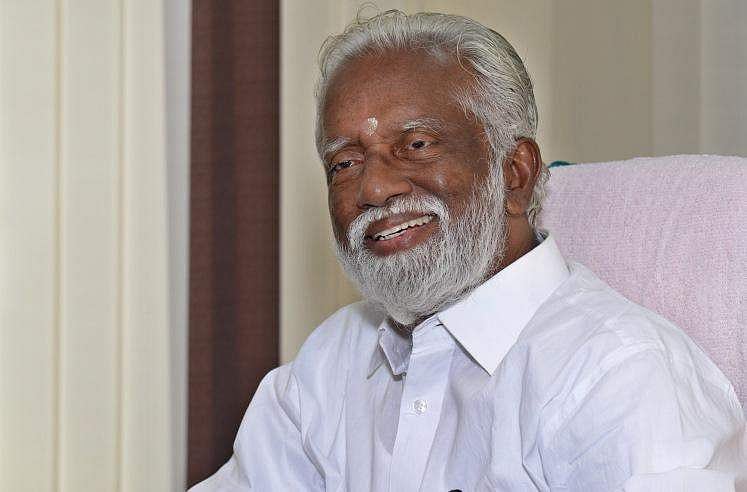 മത്സ്യത്തൊഴിലാളികളുടെ വോട്ടിന് ഓക്കാനമുണ്ടോ?; തരൂരിനോട് കുമ്മനം രാജശേഖരന്‍