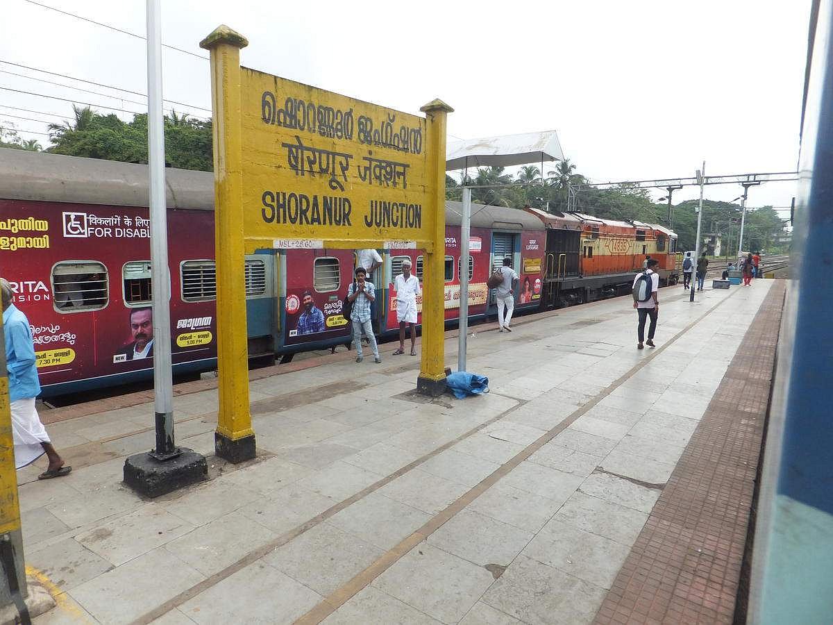 യാത്രക്കാർക്ക് കനത്ത തിരിച്ചടി; 14 ട്രെയിനുകൾ ഇനി ഷൊർണൂരേക്കില്ല