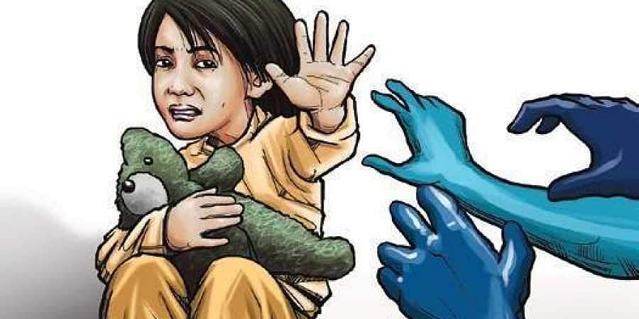 മലപ്പുറത്ത് മൂന്നുവയസുകാരിക്ക് മര്‍ദനമേറ്റ സംഭവം: കേസെടുക്കാനാവില്ലെന്ന് പൊലീസ്