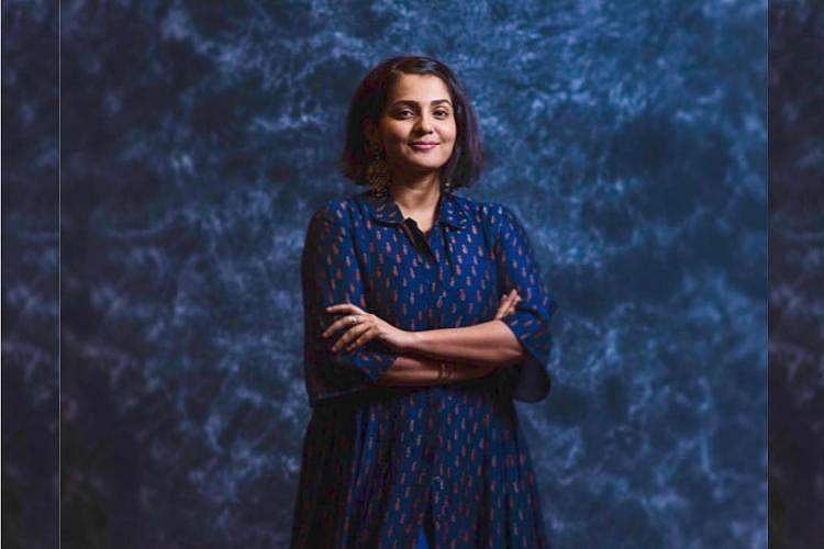 പറന്നുയര്ന്ന് പാര്വ്വതി: ഉയരെയുടെ ട്രെയിലര് പുറത്ത്