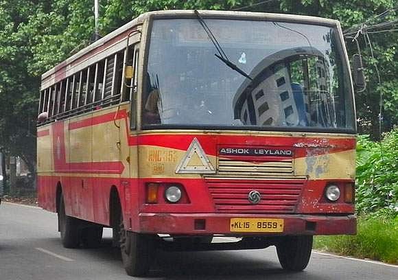 കെഎസ്ആർടിസി ​ഗുരുതര പ്രതിസന്ധിയിലേക്ക്; സുപ്രീം കോടതി സ്റ്റേ ഇല്ലെങ്കിൽ എംപാനൽ ഡ്രൈവർമാരെ പിരിച്ചുവിടും