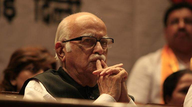 ആദ്യം രാജ്യം, പിന്നീട് പാര്‍ട്ടി, അതിന് ശേഷം വ്യക്തി; മോദിക്കെതിരെ അദ്വാനി