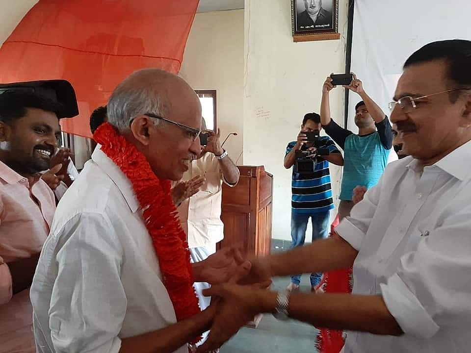 സുരേന്ദ്രന് പിന്തുണ; പി സി ജോര്‍ജിന്റെ പാര്‍ട്ടിയില്‍ വന്‍ കൊഴിഞ്ഞുപോക്ക്; ജില്ലാ നേതാക്കള്‍ പാര്‍ട്ടി വിട്ടു