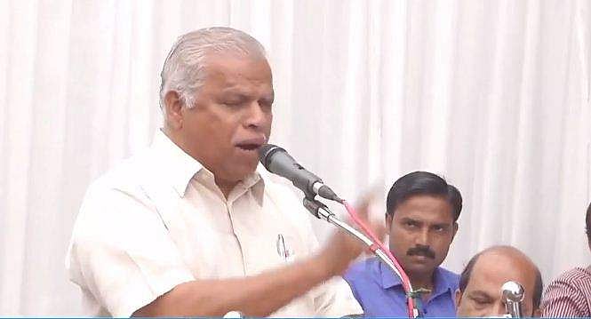 പര്‍ദ ധരിച്ചെത്തുന്നവരെ വോട്ടു ചെയ്യാന്‍ അനുവദിക്കരുത് ; വരിയില്‍ നില്‍ക്കുമ്പോള്‍ തന്നെ മുഖപടം മാറ്റണമെന്ന് എം വി ജയരാജന്‍