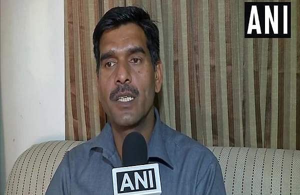പത്രിക നിരസിച്ചതിനെതിരെ തേജ് ബഹാദൂര്‍ നല്‍കിയ ഹര്‍ജി സുപ്രിം കോടതി തള്ളി