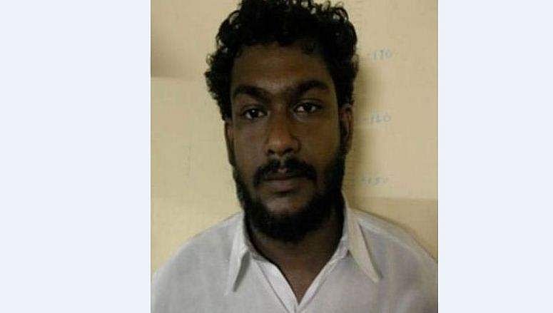 ഭര്‍ത്താക്കന്മാര്‍ക്ക് അവിഹിതബന്ധം ആരോപിച്ച് അടുത്തുകൂടും, ഭീഷണി, പീഡനം; അമ്പതിലധികം വീട്ടമ്മമാരെ പീഡിപ്പിച്ചയാള്‍ അറസ്റ്റില്‍
