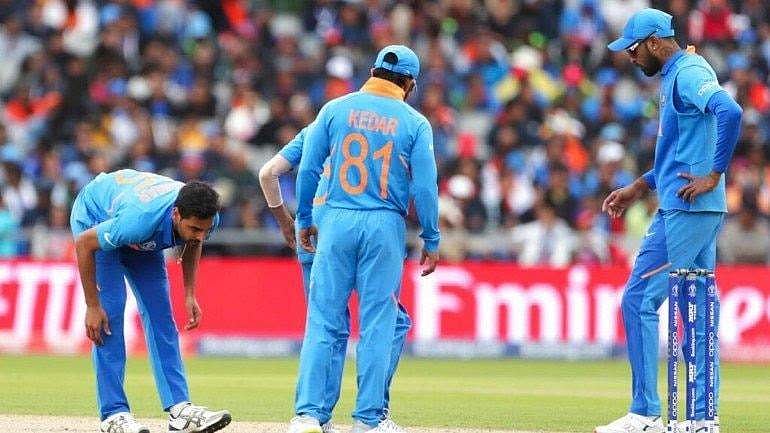 ഇന്ത്യയ്ക്ക് വീണ്ടും തിരിച്ചടി, ഭുവനേശ്വര്‍ കുമാറിനും പരിക്ക്; മുഹമ്മദ് ഷമിക്ക് വഴി തെളിയുന്നു