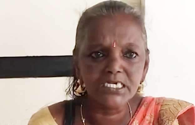 തോമസ് സര്‍ വീട് പണിത് തന്നു; ആ വീട്ടില്‍ ഞങ്ങള്‍ 10 പേരും ദുരിതങ്ങളും, മനസ് തുറന്ന് മോളി