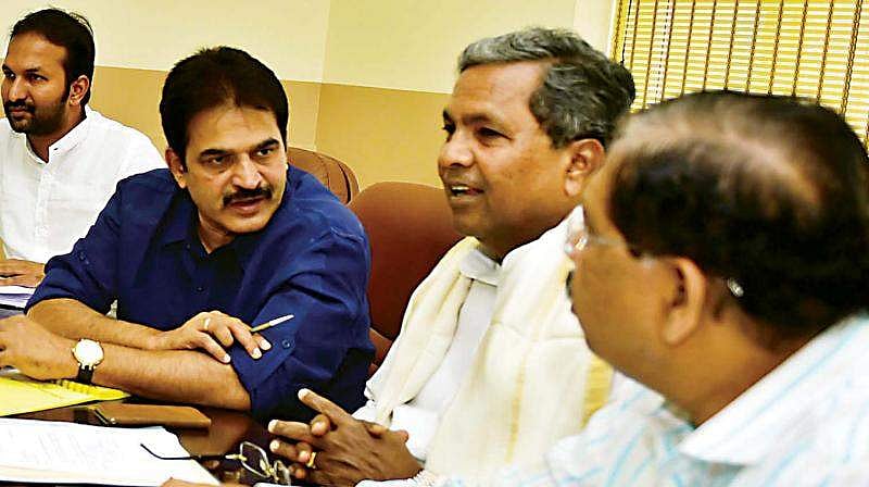വിഭാഗീയത രൂക്ഷം: കര്‍ണാടക കോണ്‍ഗ്രസ് യൂണിറ്റ് പിരിച്ചുവിട്ടു