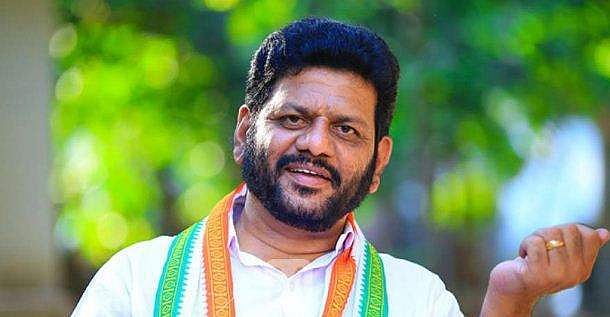 ശപഥം അവസാനിപ്പിക്കാന്‍ സമയമായി; നാട്ടിലെത്തിയാല്‍ താടിയെടുക്കുമെന്ന് ശ്രീകണ്ഠന്‍, മധുരപ്രതികാരം 