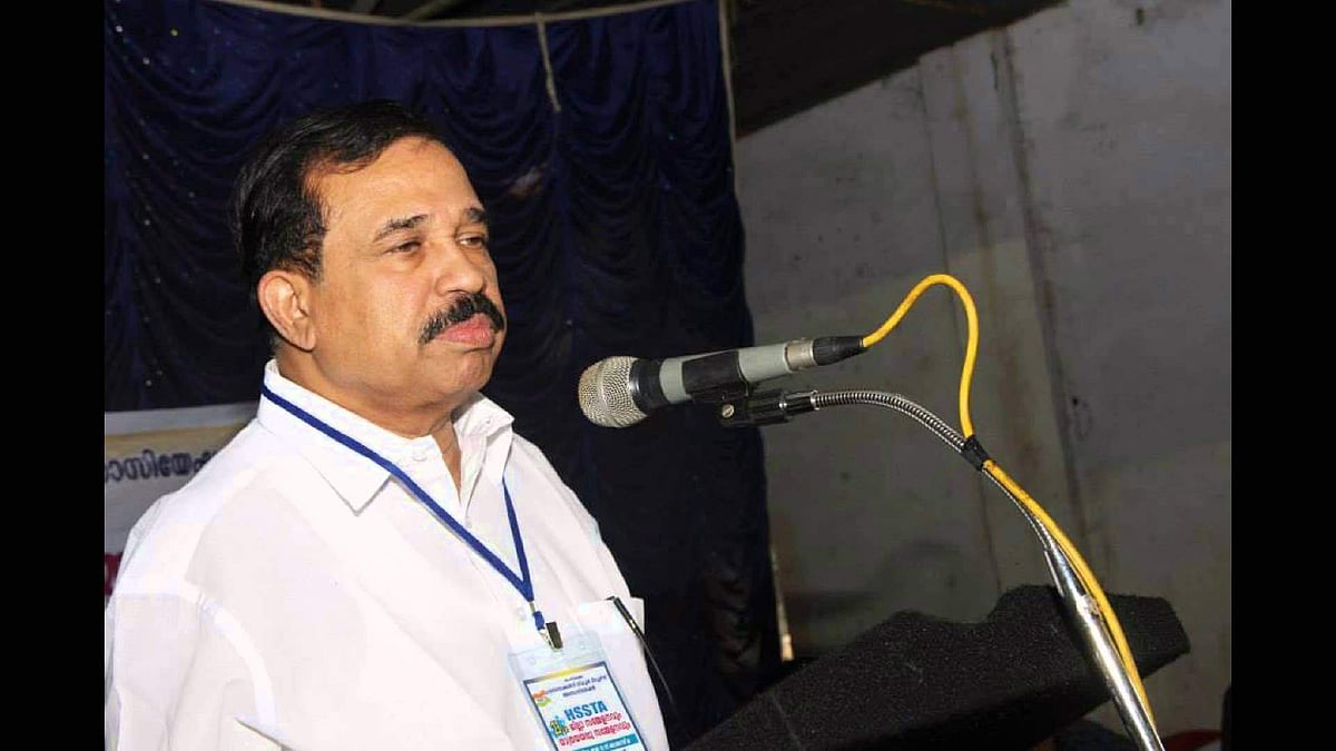 മലപ്പുറം ജില്ല വിഭജിക്കണം; യുഡിഎഫ് യോഗത്തിലെ വാക്‌പോരിന് പിന്നാലെ സഭയില്‍ ശ്രദ്ധ ക്ഷണിക്കല്‍ നോട്ടീസുമായി കെഎന്‍എ ഖാദര്‍