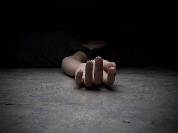 പ്ലസ് വണ് വിദ്യാര്ത്ഥിനി ഹൃദയാഘാതംമൂലം കുഴഞ്ഞുവീണ് മരിച്ചു