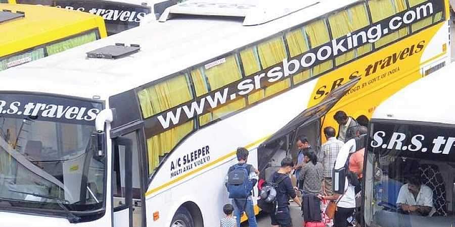 സ്വകാര്യബസ് സമരം: ഒരു വിഭാഗം പിന്‍മാറി, പല കമ്പനികളും ബുക്കിങ് തുടങ്ങി