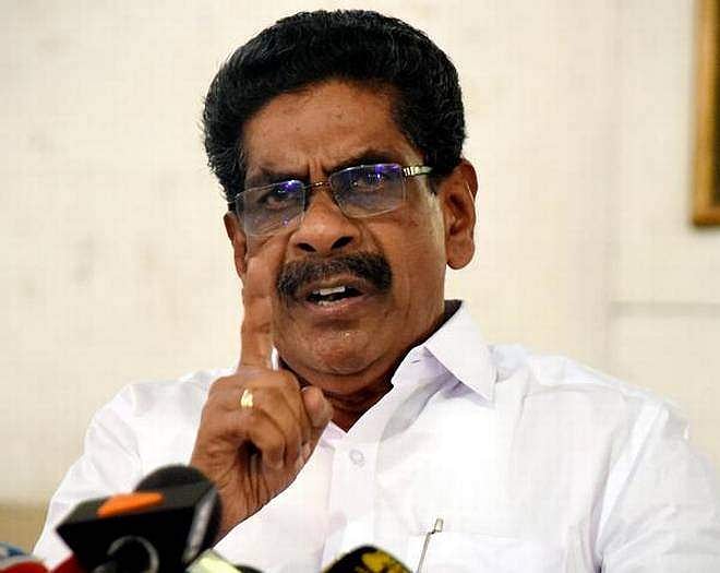 കേരളത്തില്‍ ഭരണത്തുടര്‍ച്ച പോയത് കോണ്‍ഗ്രസുകാരുടെ കയ്യിലിരിപ്പുമൂലം ; ആഞ്ഞടിച്ച് മുല്ലപ്പള്ളി രാമചന്ദ്രന്‍