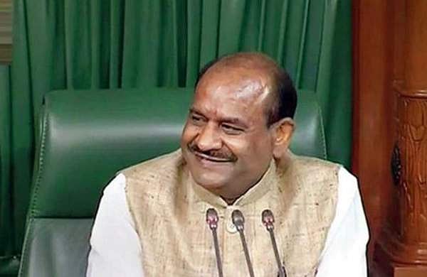 സഭയില്‍ സംസാരം വേണ്ട, വര്‍ത്തമാനം പറയേണ്ടവര്‍ക്ക് അപ്പുറത്തേക്കു പോവാം; 'വടിയെടുത്ത്' സ്പീക്കര്‍